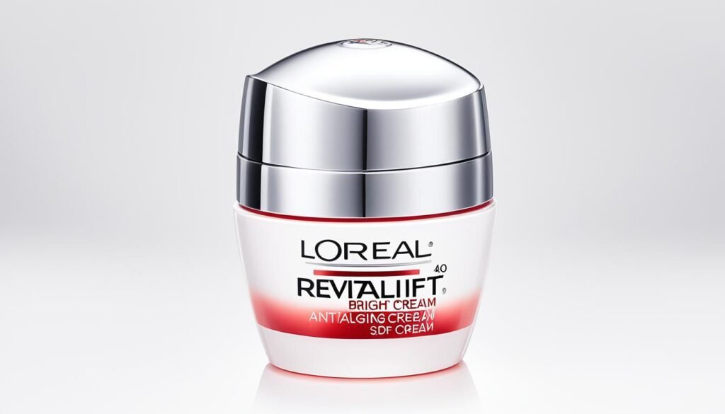 L’Oréal Paris Revitalift Bright Reveal Anti-Aging Day Cream with SPF 30 L’Oréal Paris Revitalift Bright Reveal Anti-Aging Day Cream with SPF 30